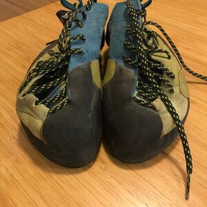 Women's Scarpa Climbing Shoes 39.5